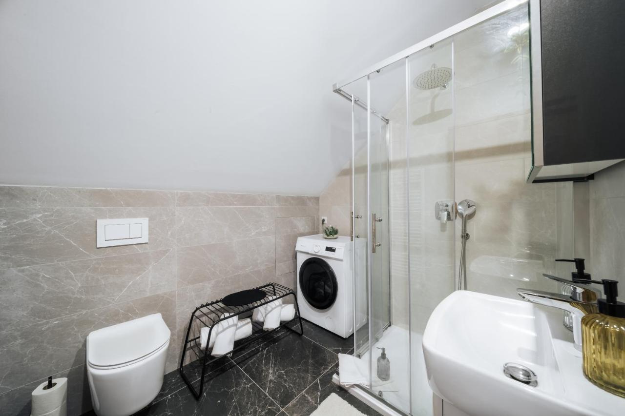 Cozy Mountain Attic Apartment In High Tatras Velka Lomnica Εξωτερικό φωτογραφία
